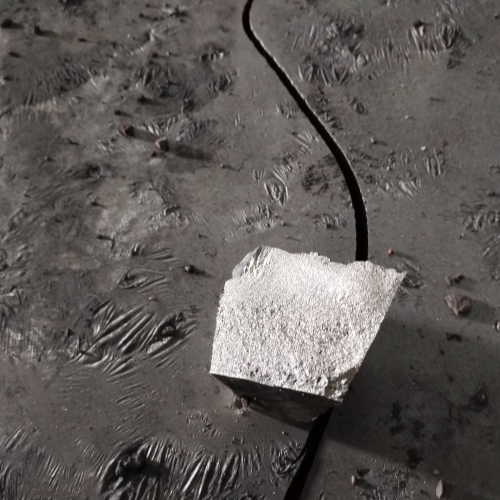 山东重介质低硅铁